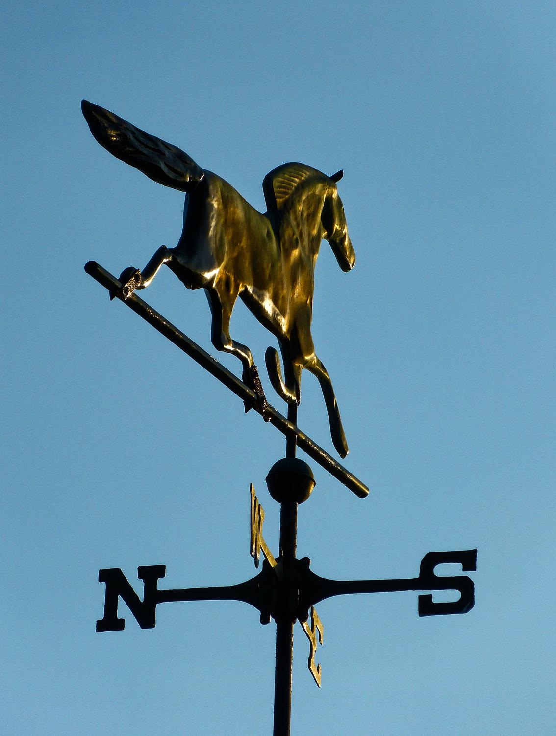  - Weathervane race horse - Panasonic DMC-FZ150 <br>--- Click to see ORIGINAL --- -  Panasonic DMC-FZ150 - Tony Karp, design, art, photography, techno-impressionist, techno-impressionism, aerial photography , drone , drones , dji , mavic pro , video , 3D printing - Books -