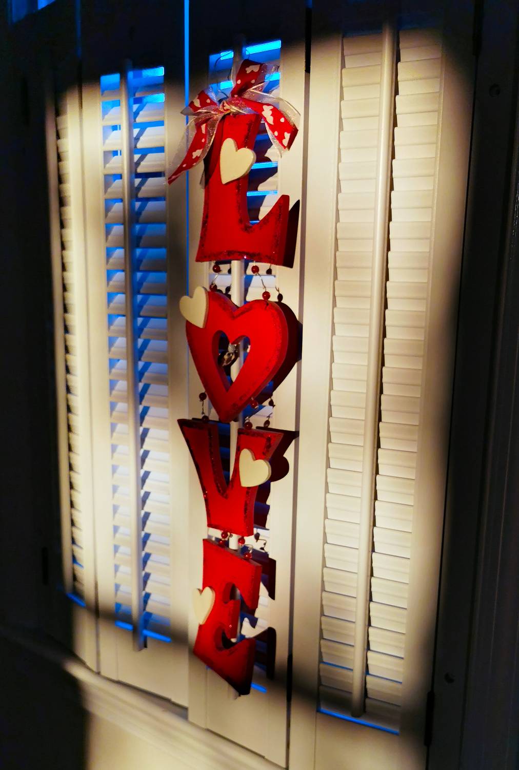  - Love on a shutter. - Tony Karp, design, art, photography, techno-impressionist, techno-impressionism, aerial photography , drone , drones , dji , mavic pro , video , 3D printing - Books -